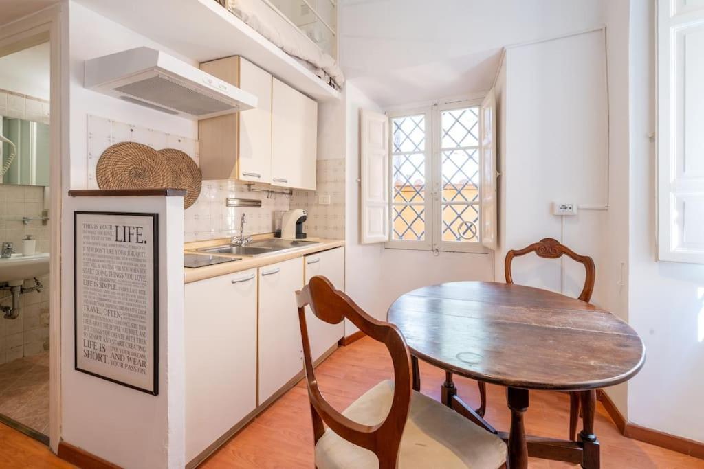 Tiny House Nel Cuore Di Roma 외부 사진